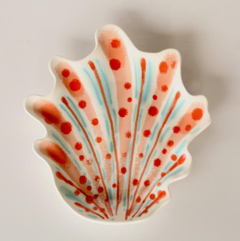 Medium Blue & Coral Ceramic Shell Plate